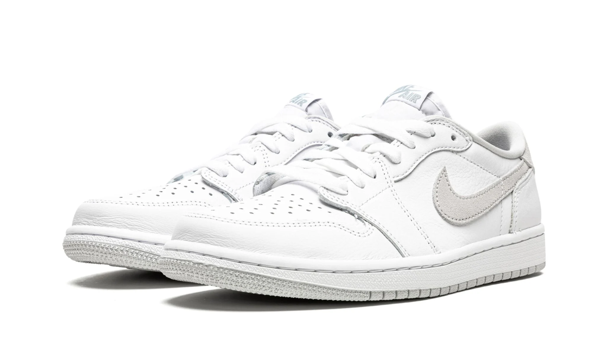 Air Jordan 1 Low Og Neutral Grey Cz0790 100 (3) - www.xxxkicks.org